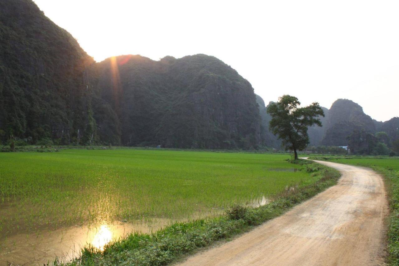 Tam Coc Marina Villa Ниньбинь Экстерьер фото